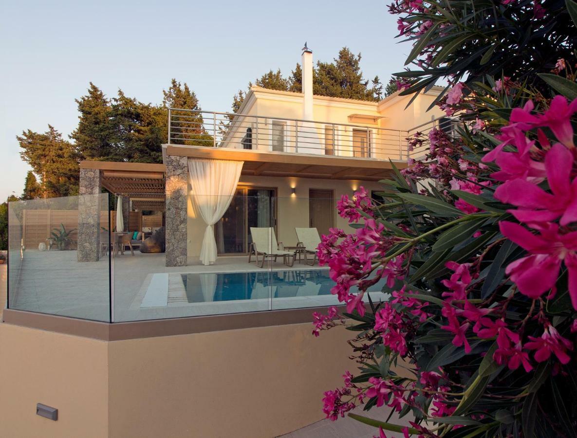 Casa Del Mar Apartment Mpoukaris Bagian luar foto