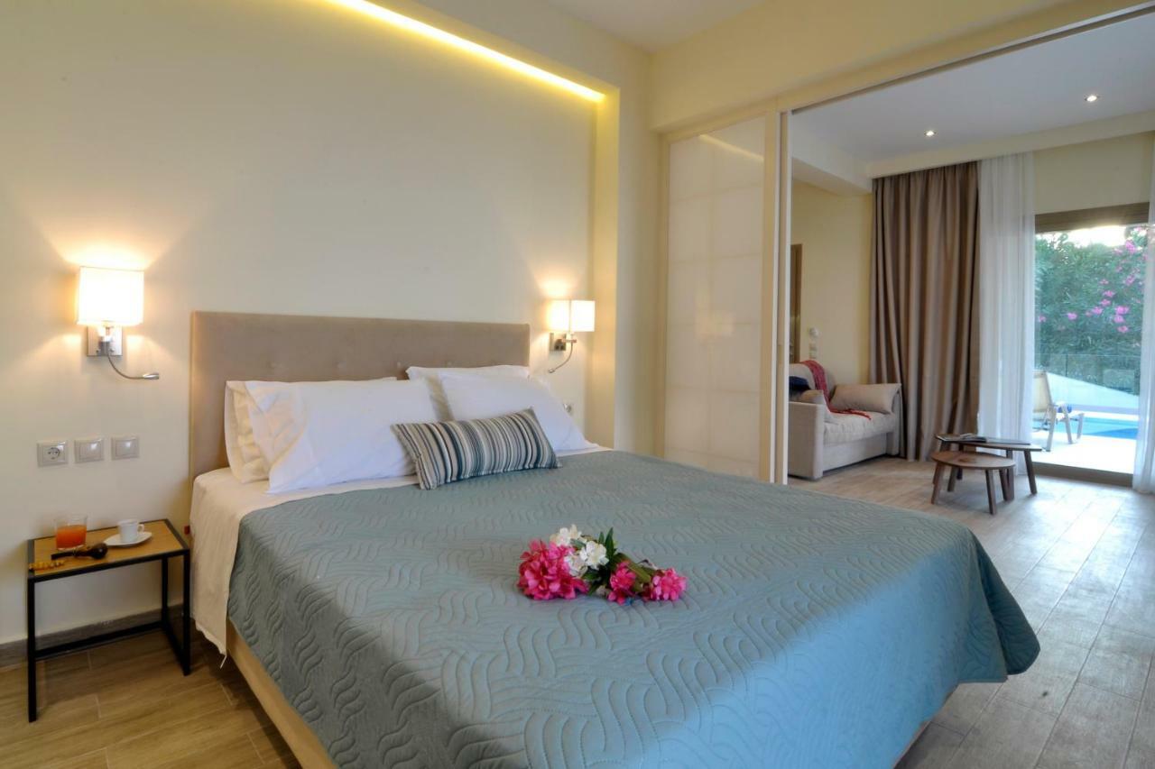 Casa Del Mar Apartment Mpoukaris Bagian luar foto