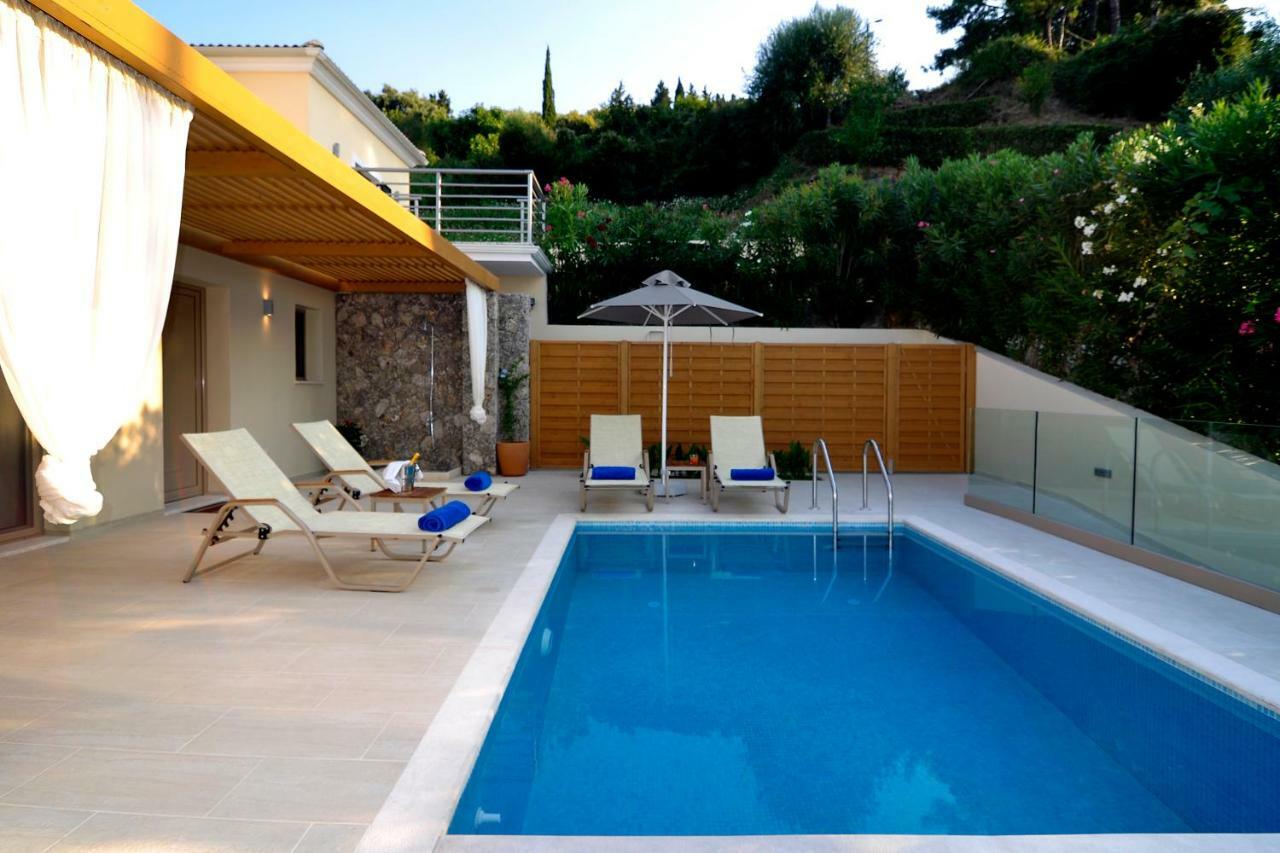 Casa Del Mar Apartment Mpoukaris Bagian luar foto