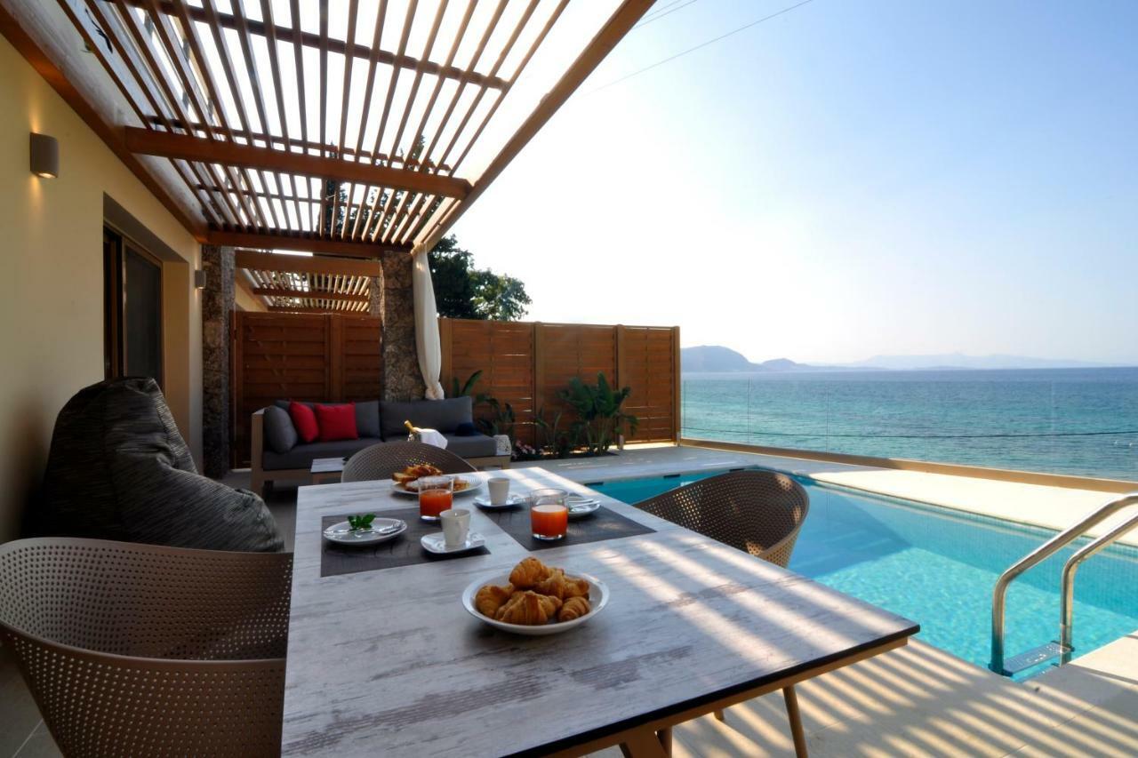 Casa Del Mar Apartment Mpoukaris Bagian luar foto